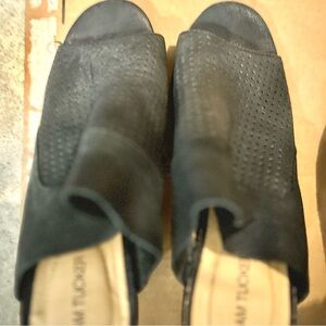 Adam Tucker Black Sandals